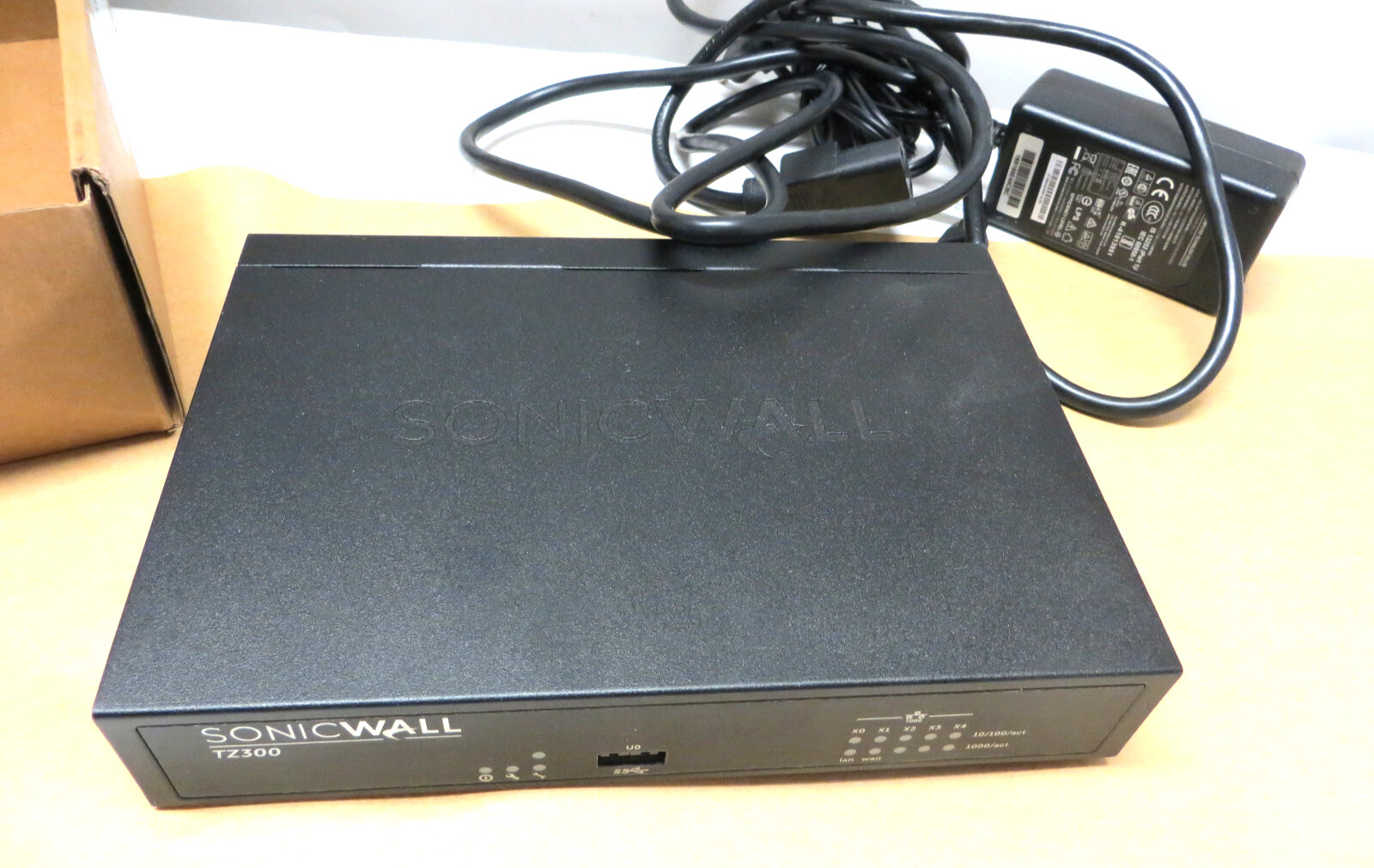 SonicWall TZ300 Firewall Network Security Appliance w/Power Supply