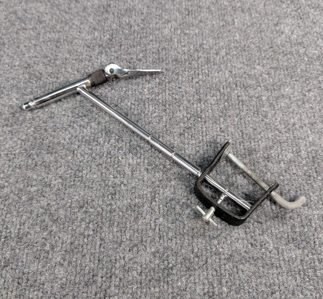 Sunrise Adjustable Fly Tying Vise with Tabletop Clamp Fly Fishing Fish Vintage