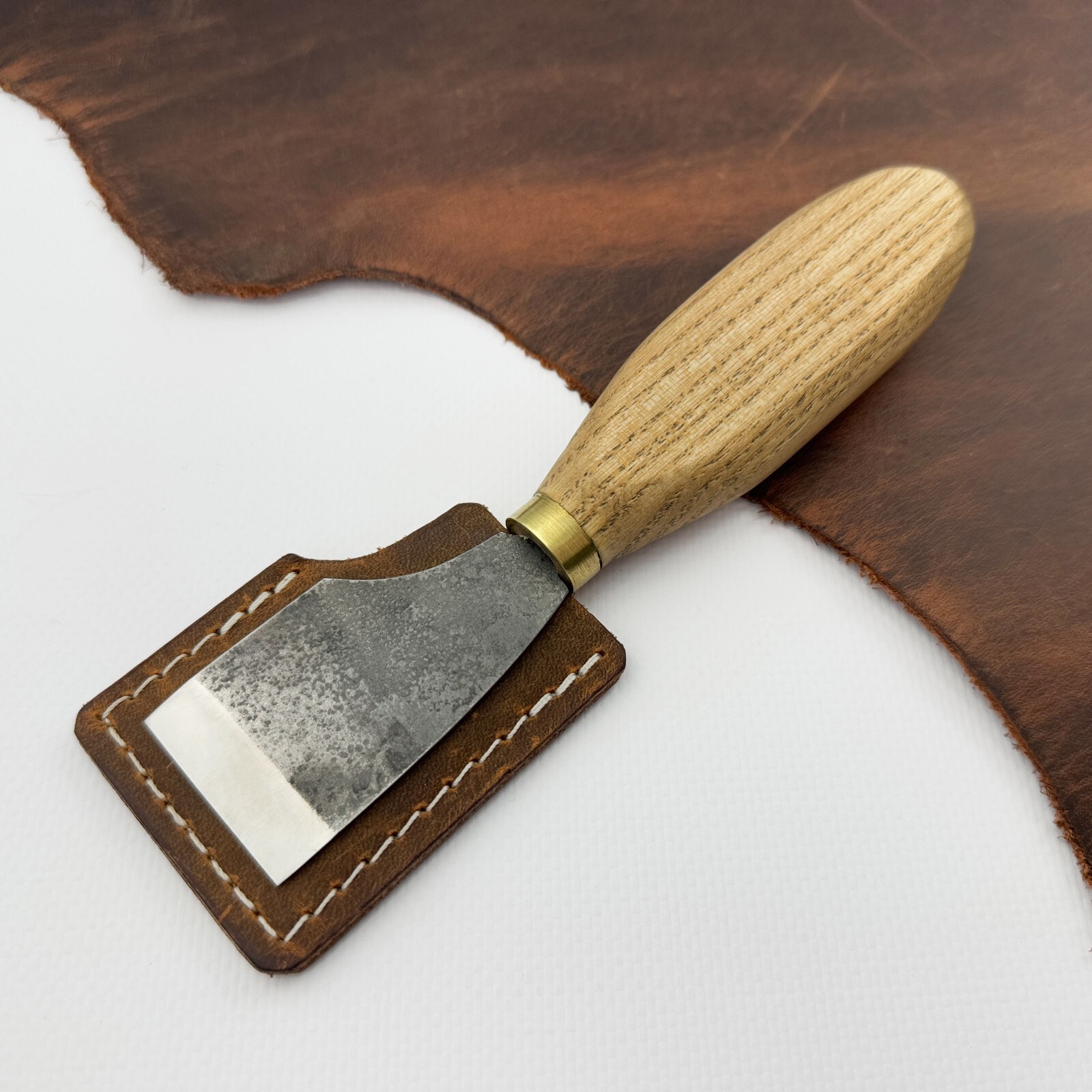 Hand-Forged Straight Leather Skiving Knife – Sharpened Tool for Leathercraft.