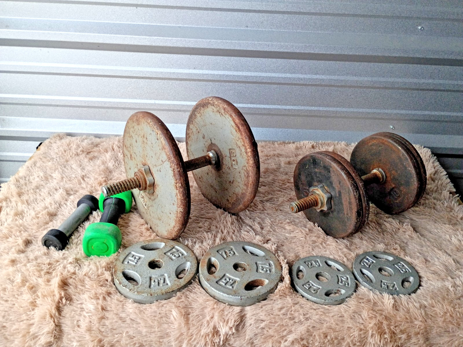 Vintage Adjustable Dumbbell Set 75 lb Total with Barbell & Plates