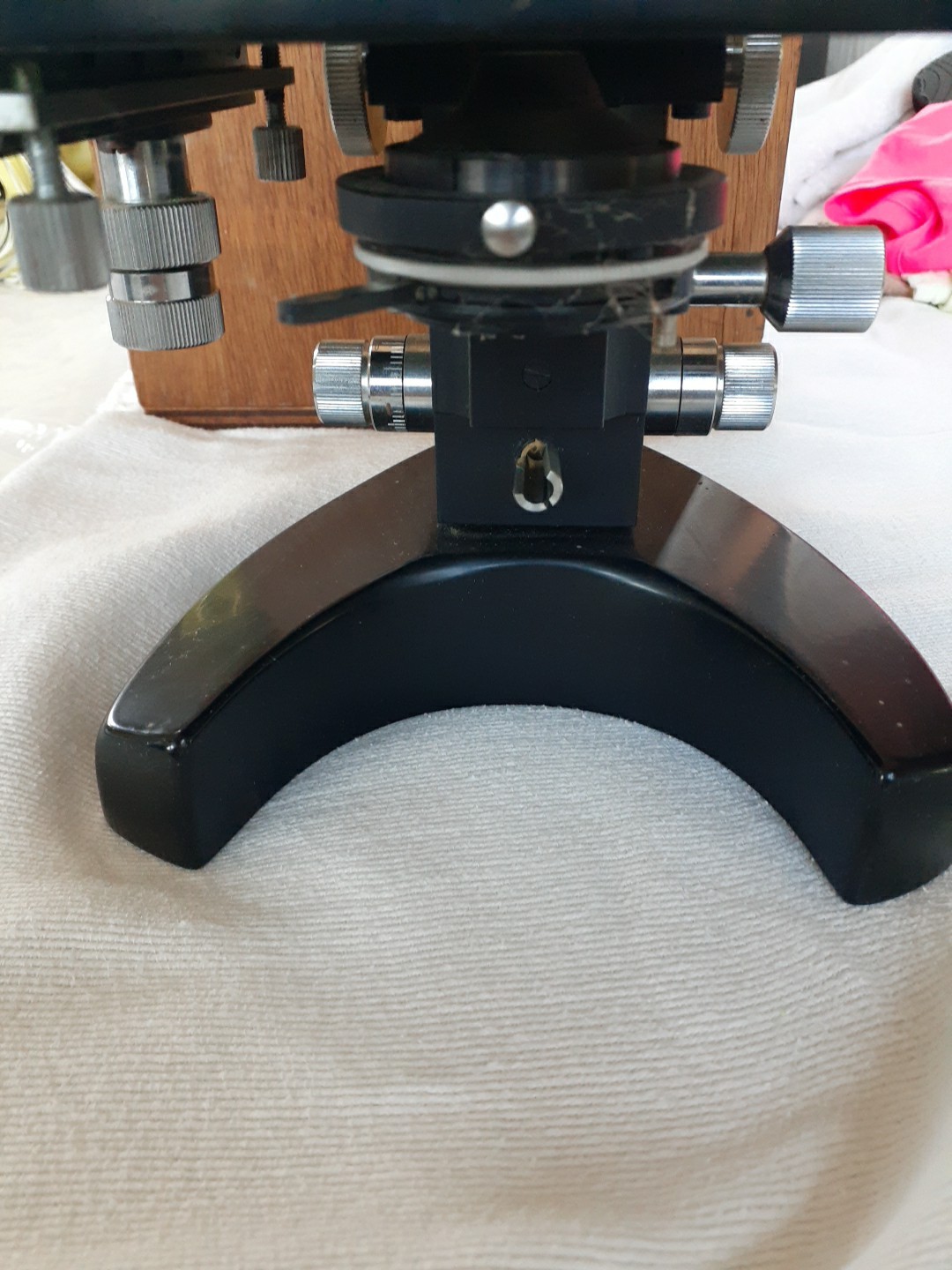 Vintage Ultralux Wetzlar Microscope w Case