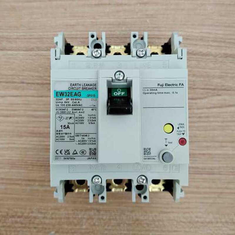 New In box For FUJI EW32AAG 2P 20A Leakage Circuit Breaker