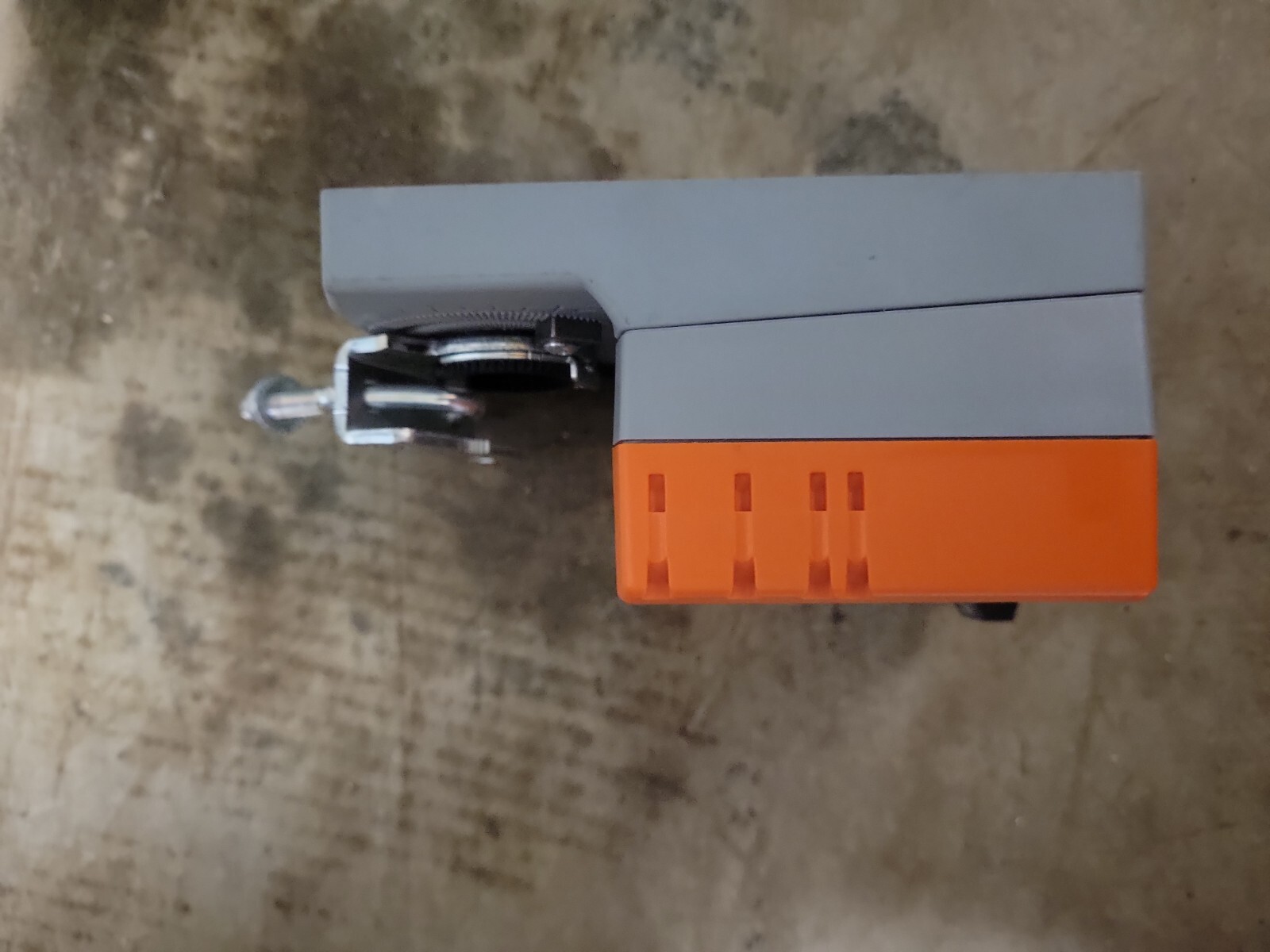 BELIMO 24VAC/DC On/Off, Floating Non-Spring Return Damper Actuator