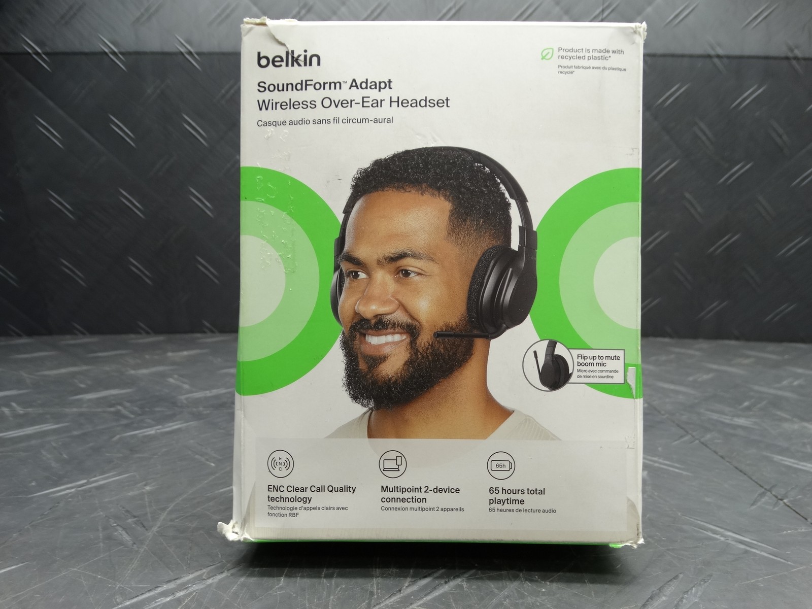 Belkin - SoundForm Adapt Wireless Over-Ear Headset