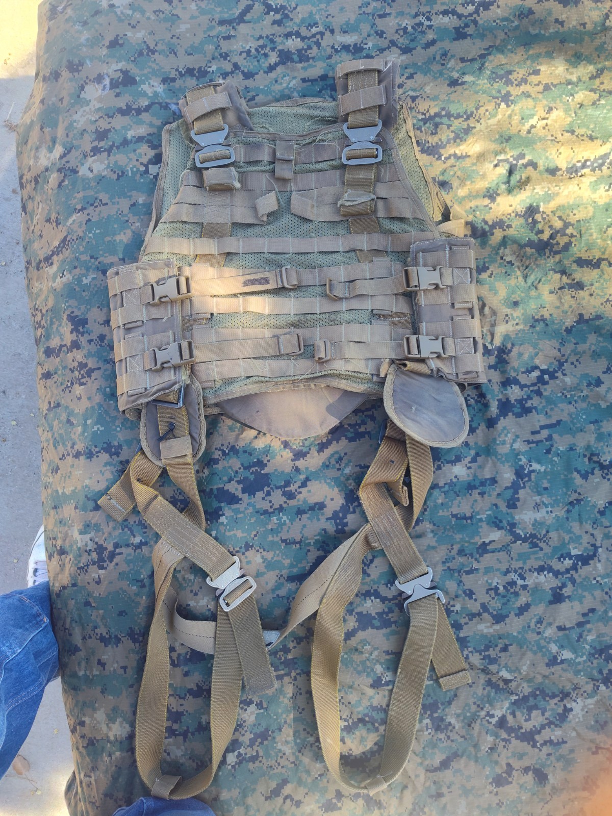 CMU-38/P Pilot Aircrew Endurance Vest (read description)