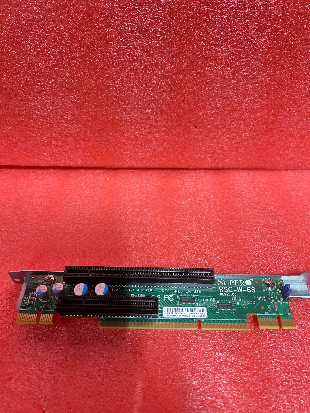 SUPERMICRO Riser RSC-W-68 1U LHS Riser Card PCI-E x8 PCI-E x16
