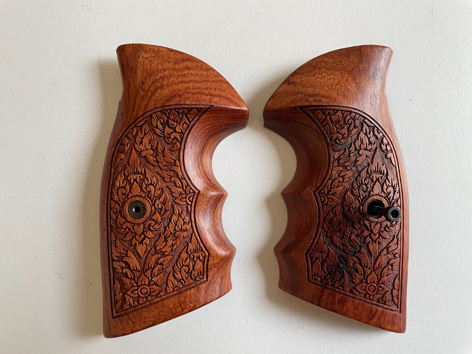 Wood Decorative Grips for S&W N FRAME ROUND BUTT Revolver; Opened back #002