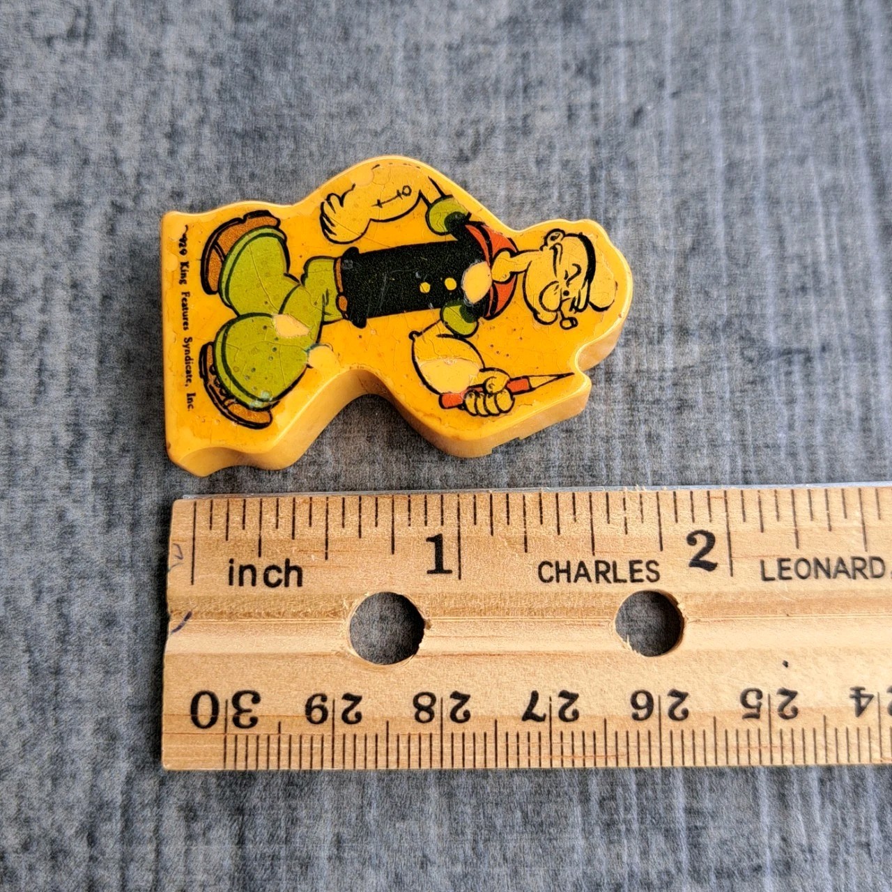 Vintage Bakelite Popeye The Sailor Man Pencil Sharpener