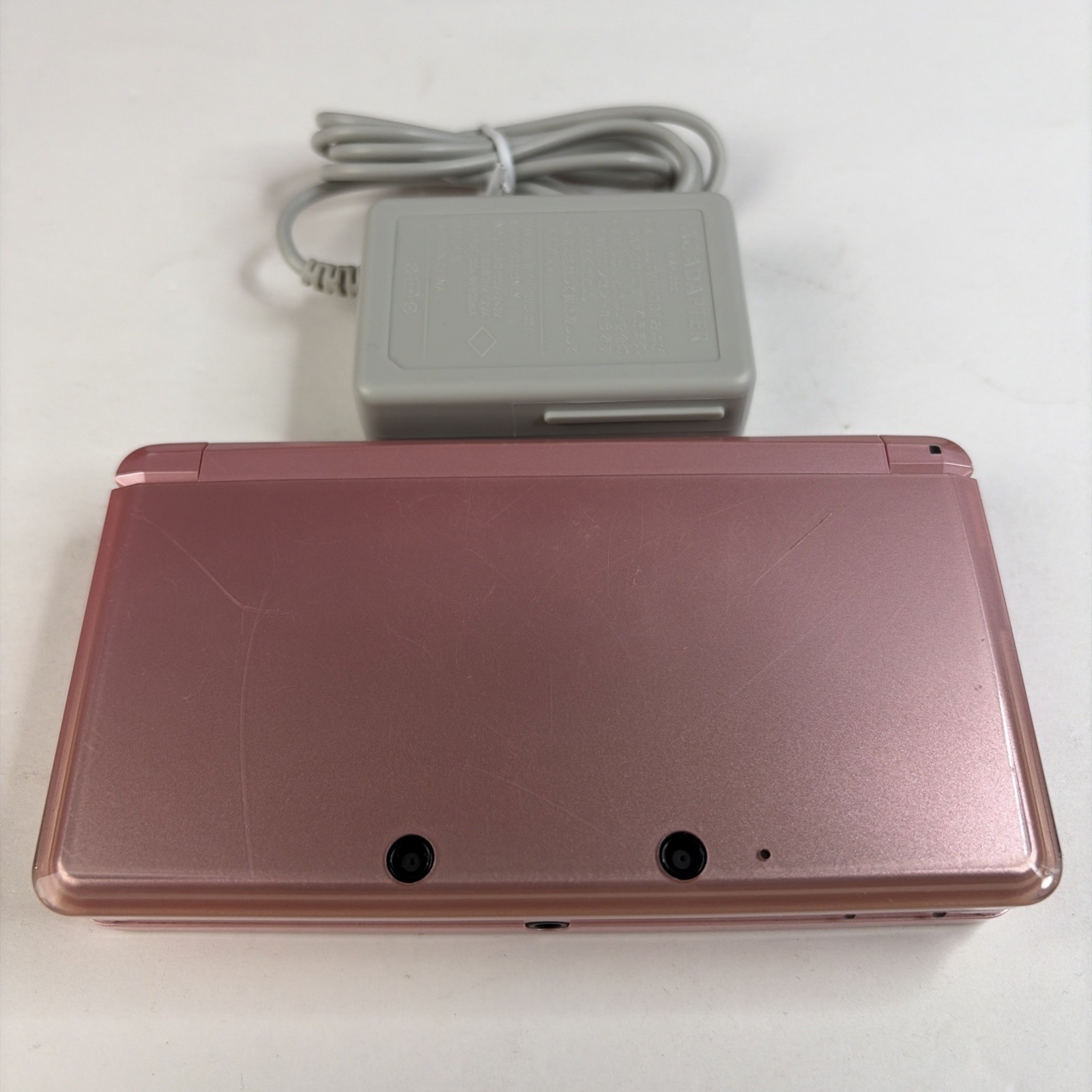 Nintendo 3DS Handheld Video Game Console Pink CTR-001 (USA) W Charger
