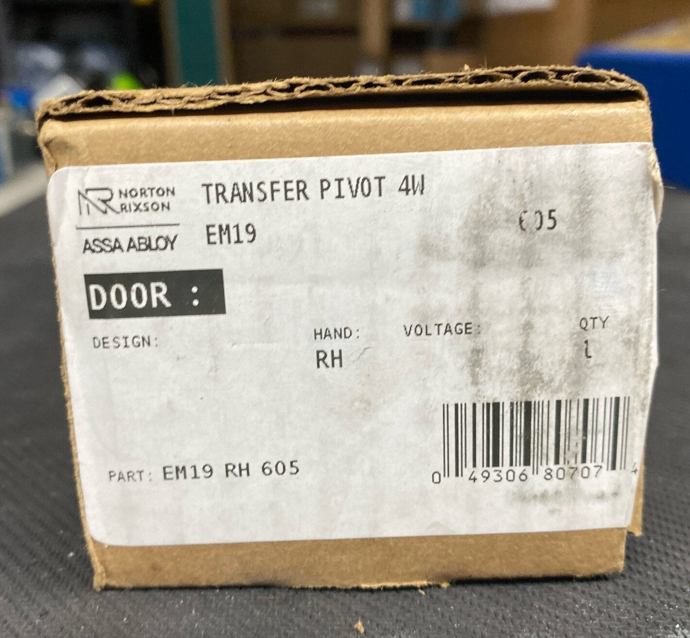 New ASSA ABLOY EM19-605-RH 3/4” Transfer Pivot 4W Norton Rixson