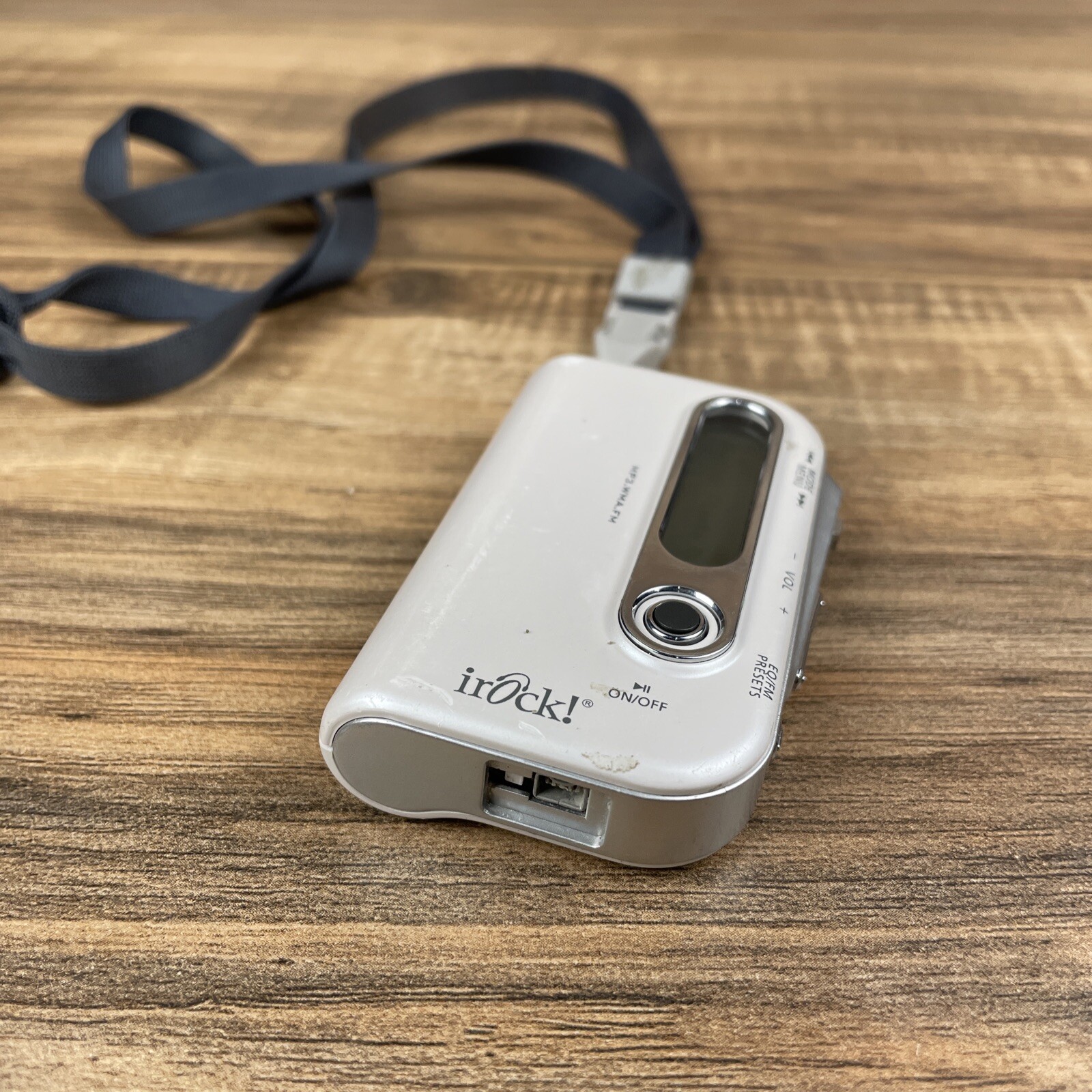 irock! 830 MP3 Player (128 MB) Working