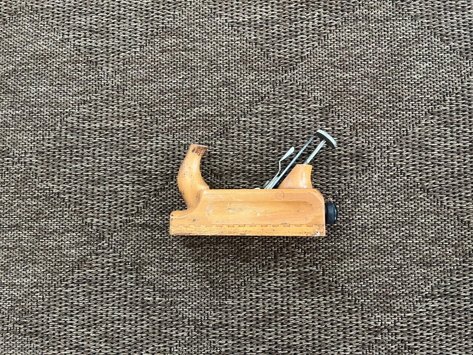 E.C.E. Smoothing Plane Model 704