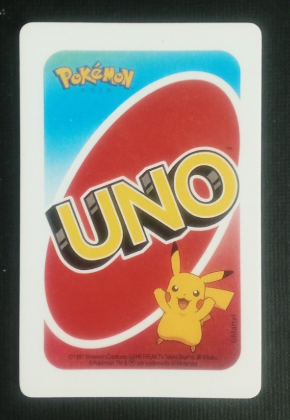 2019 UNO Pokemon Card Yellow Charizard #4