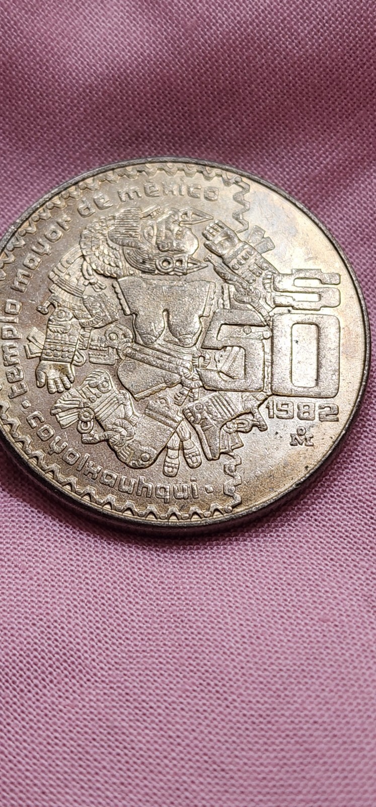 1982 -Templo Mayor - Coyolxauhqui - MEXICO $50 Pesos AZTEC Moon Goddess ~ Coin 4