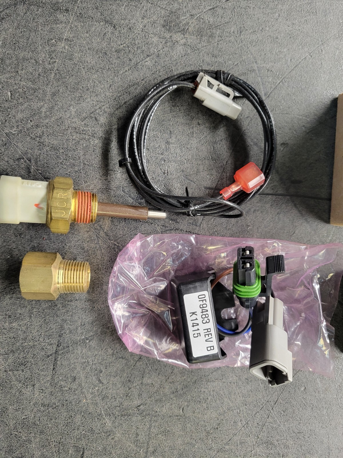 Generac #0G0725A Coolant Level Sensor Kit.