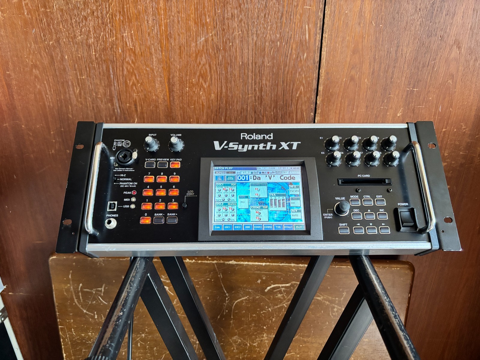 Roland V-Synth XT Synthesizer Version 2 VC-1 VC-2 D-50