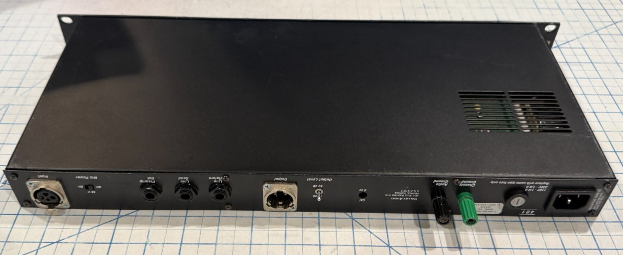 Valley Audio 401 Microphone Processor Black with Mounting Backets No Cords Works