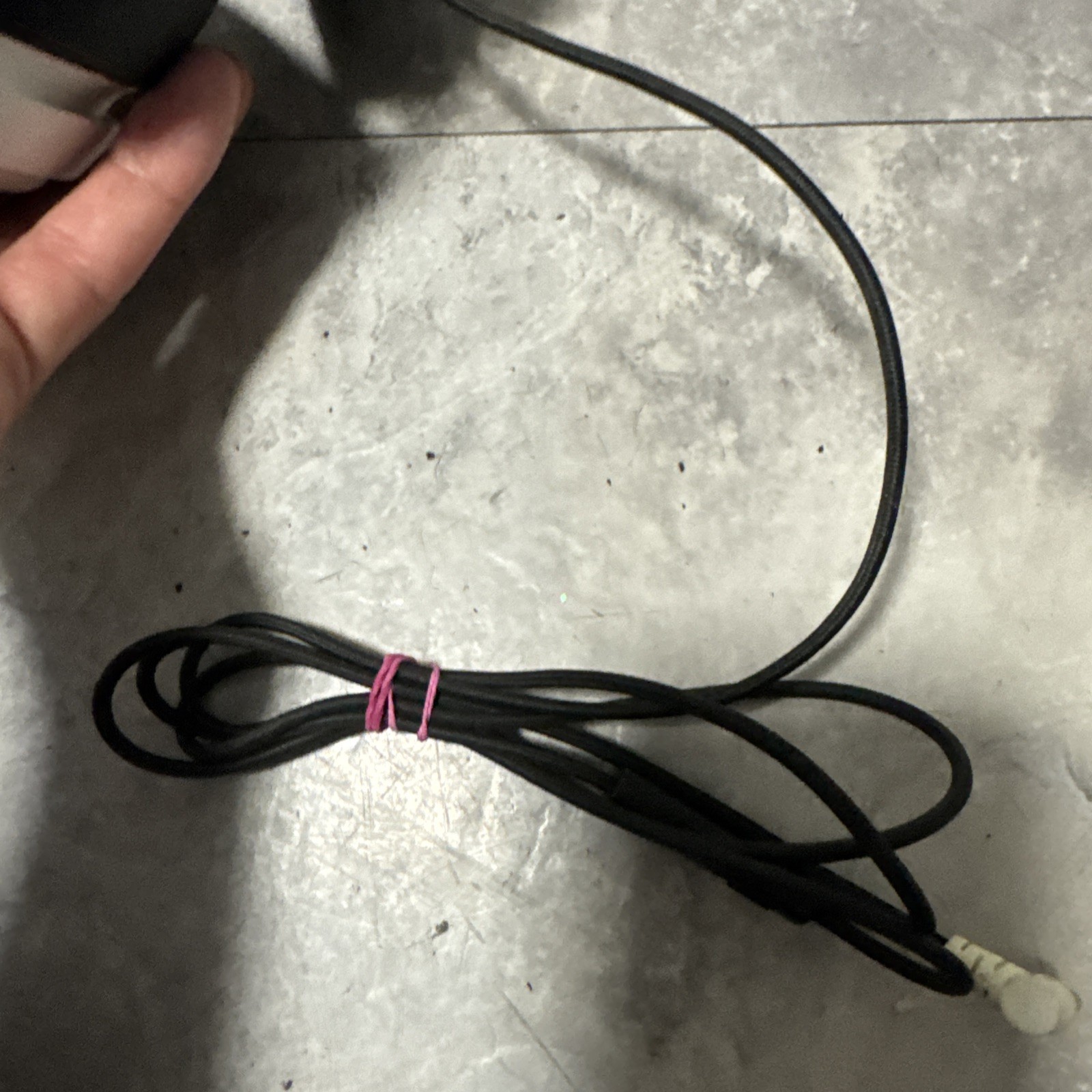 Razer Kraken Pro V2 Gaming Headset - Whote Microphone