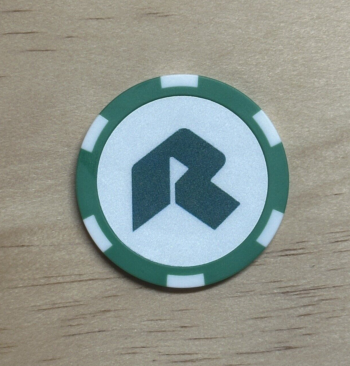 The Riviera Country Club Golf Course - Poker Chip Golf Ball Marker - Green