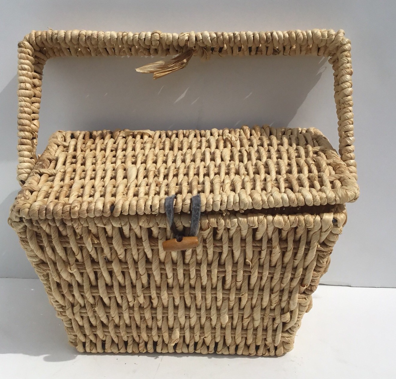 Basket Woven Raffia Square Metal Handle Lidded With Button Latch 10” Across