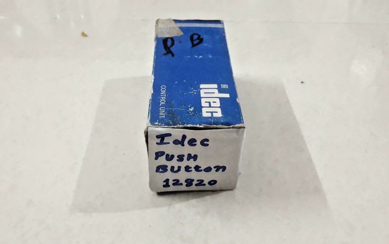 IDEC 12820 Control Unit push button NEW