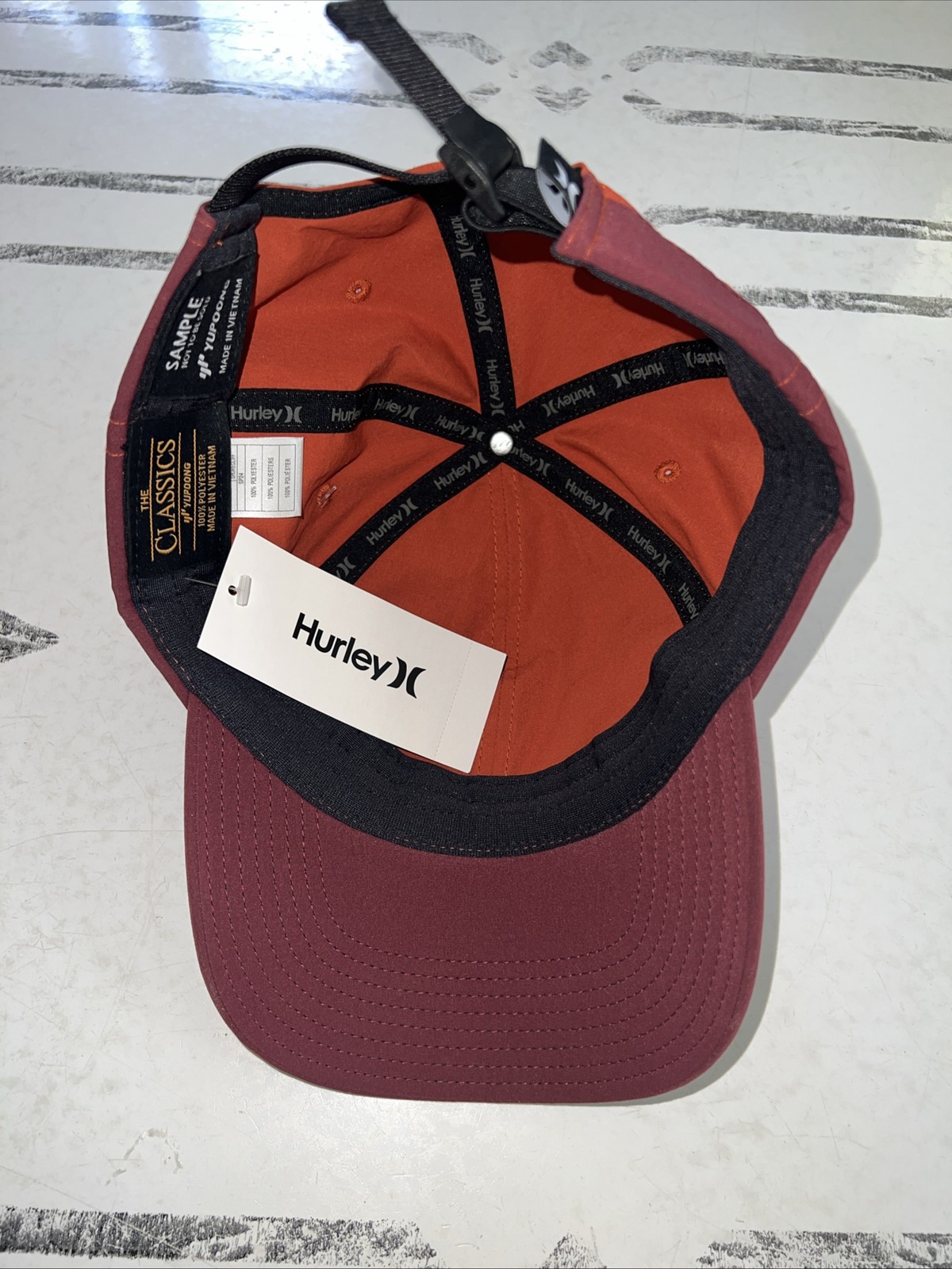 NWT HURLEY Water Repellent Hiking Hat Adjustable - Sample