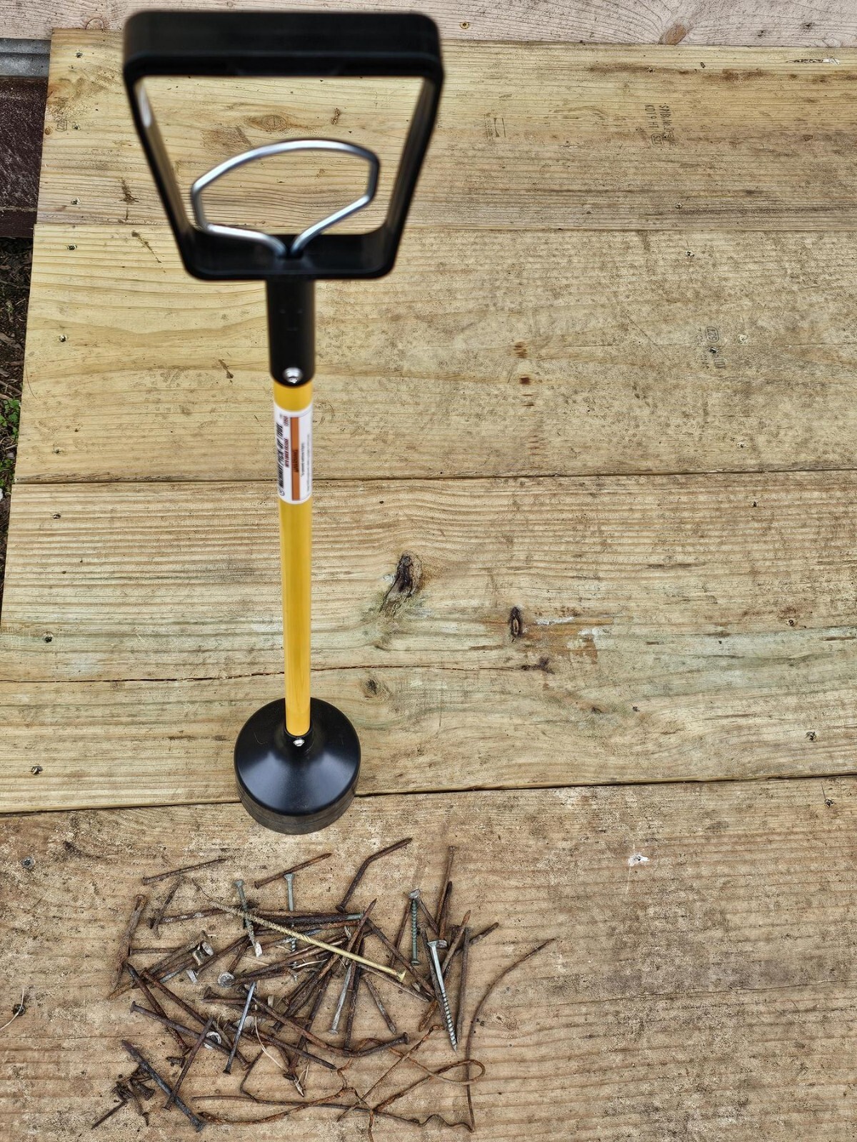 LONG REACH MAGNETIC Pickup Tool With Quick Release Lever Ferrous Metal Pick Up