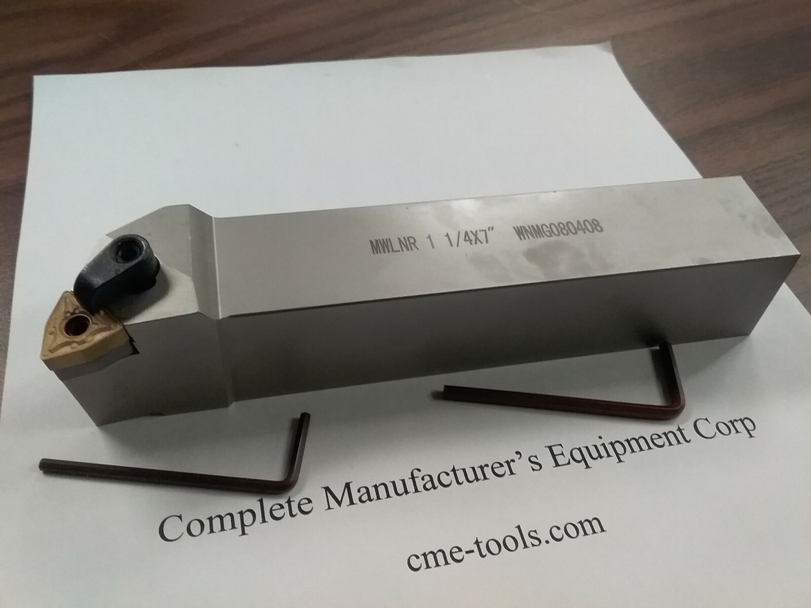 MWLNR 1-1/4" x 7" Index Turning Tool,  w. WNMG432 Inserts RH 95° #MWLNR-114