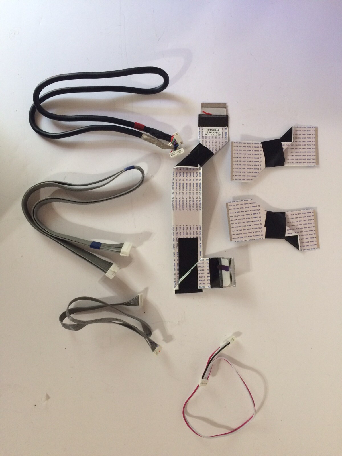 HISENSE 58R6E 3 RIBBON 4 WIRE BUNDLE