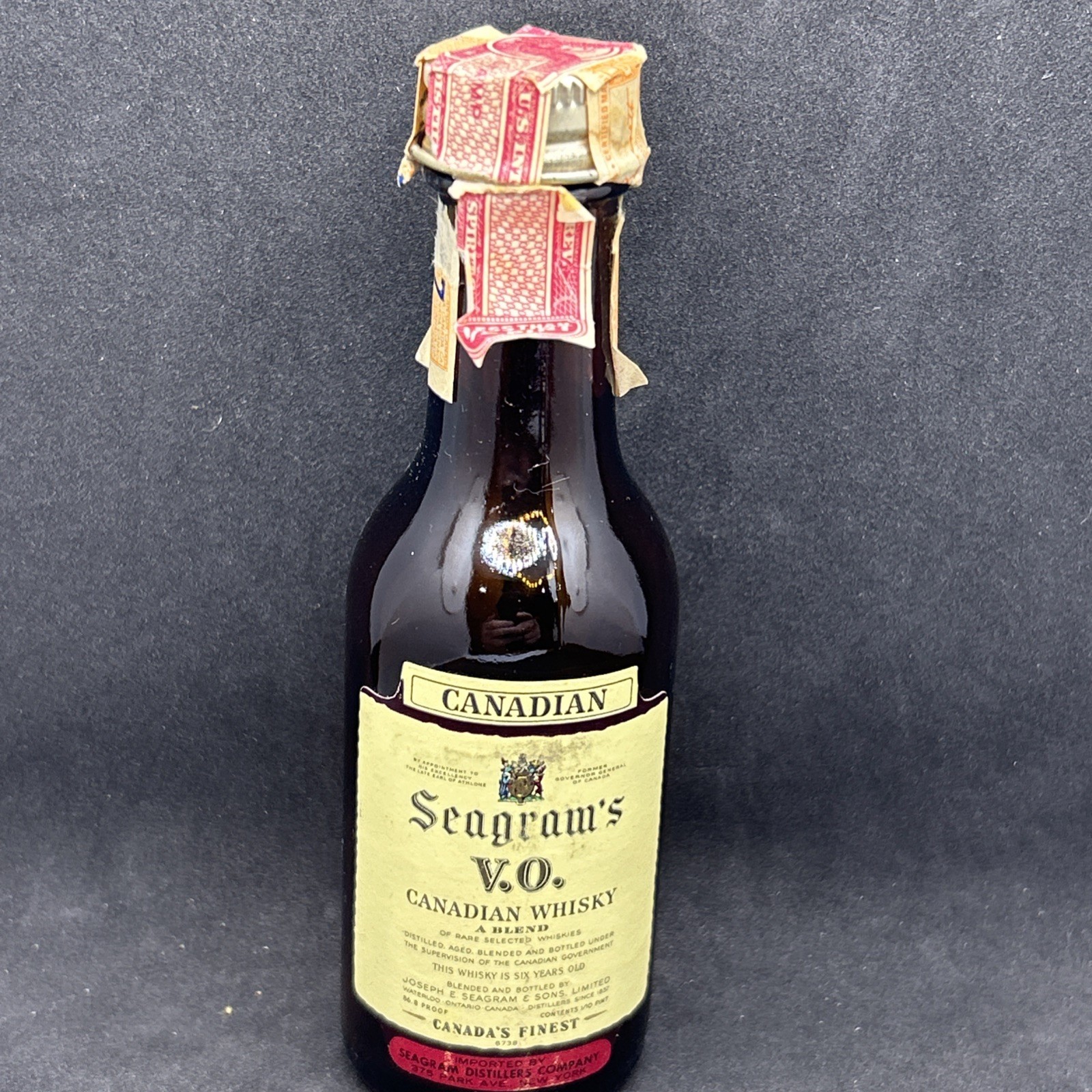 Vintage SEAGRAM 7 CROWN Miniature Glass Whiskey MINI 1/10 Pint Empty Bottle