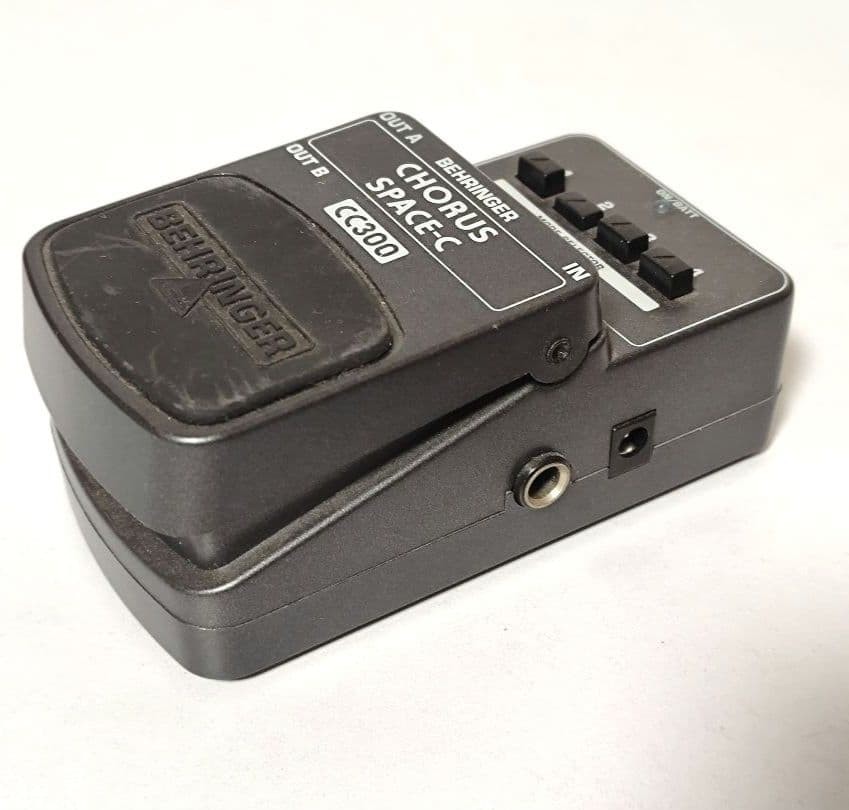 BEHRINGER CHORUS SPACE-C CC300 ex: DC-2