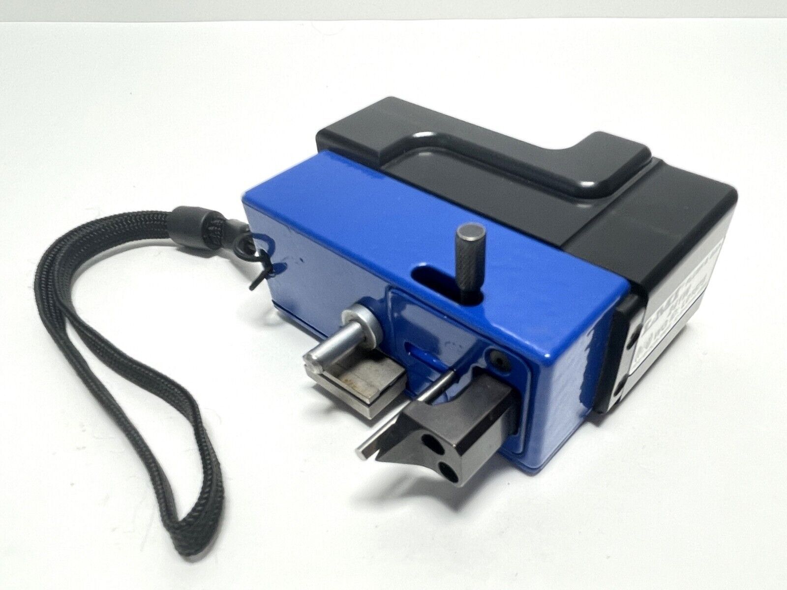 LMI 241W Flush & Gap Transducer w/ 720-D Master Block