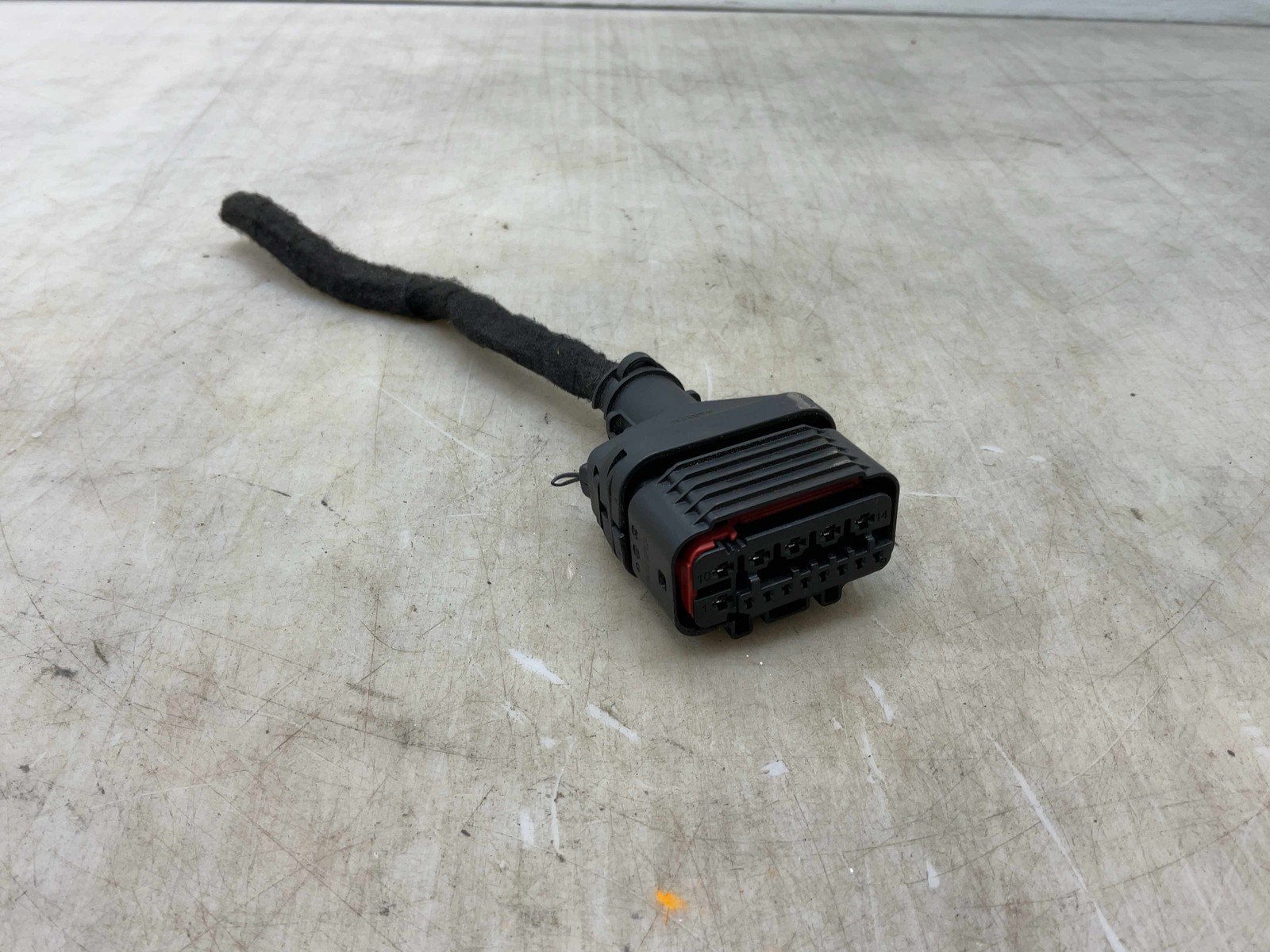 Jeep Wrangler JL OEM Rear Body Side Hardtop Plug Wiring Pigtail 2018-2025 160012