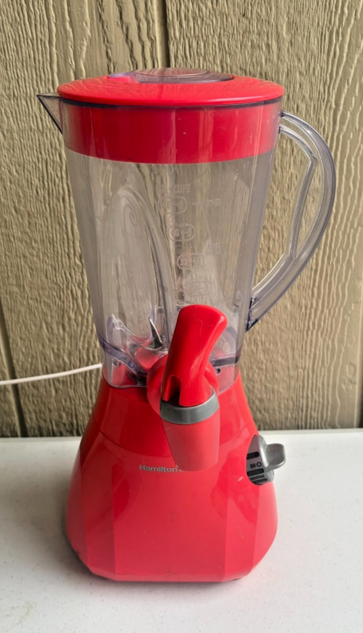 Hamilton Beach Wave Station Express Dispensing Smoothie Blender