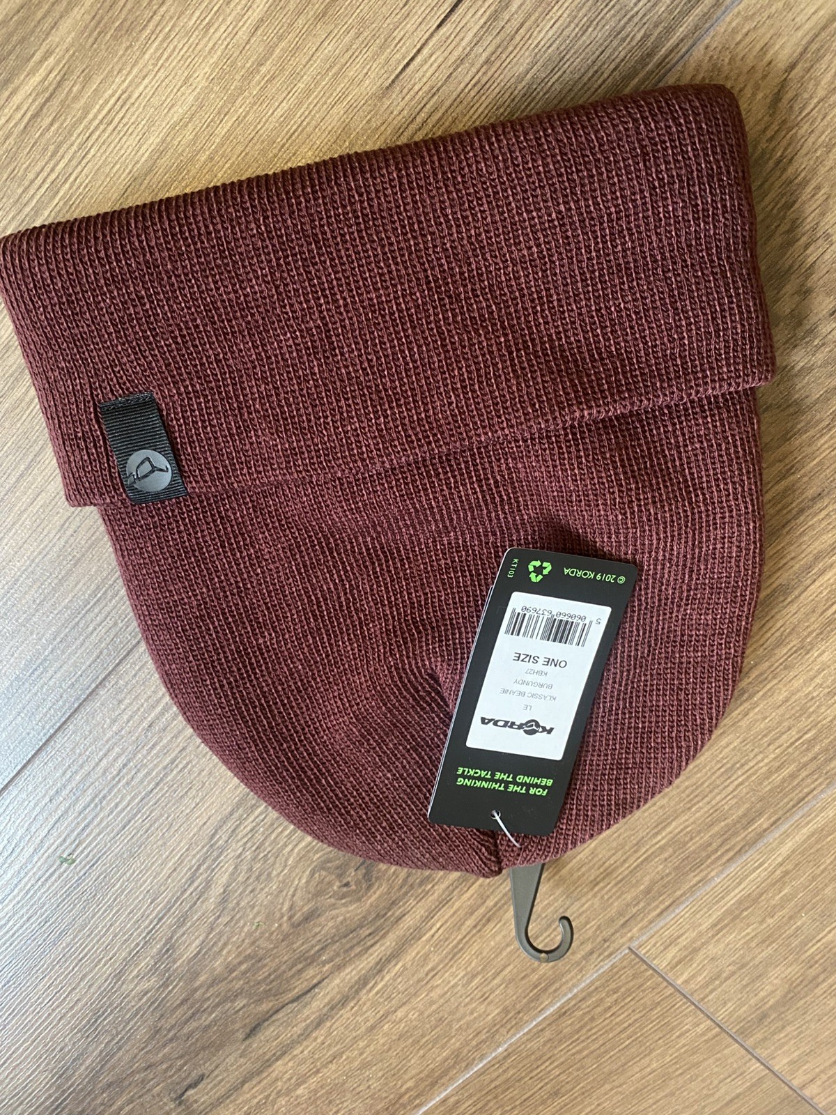 Korda Knitted Beanie Hat Burgundy Carp Over Night Bivvy Fishing Winter Warmth.
