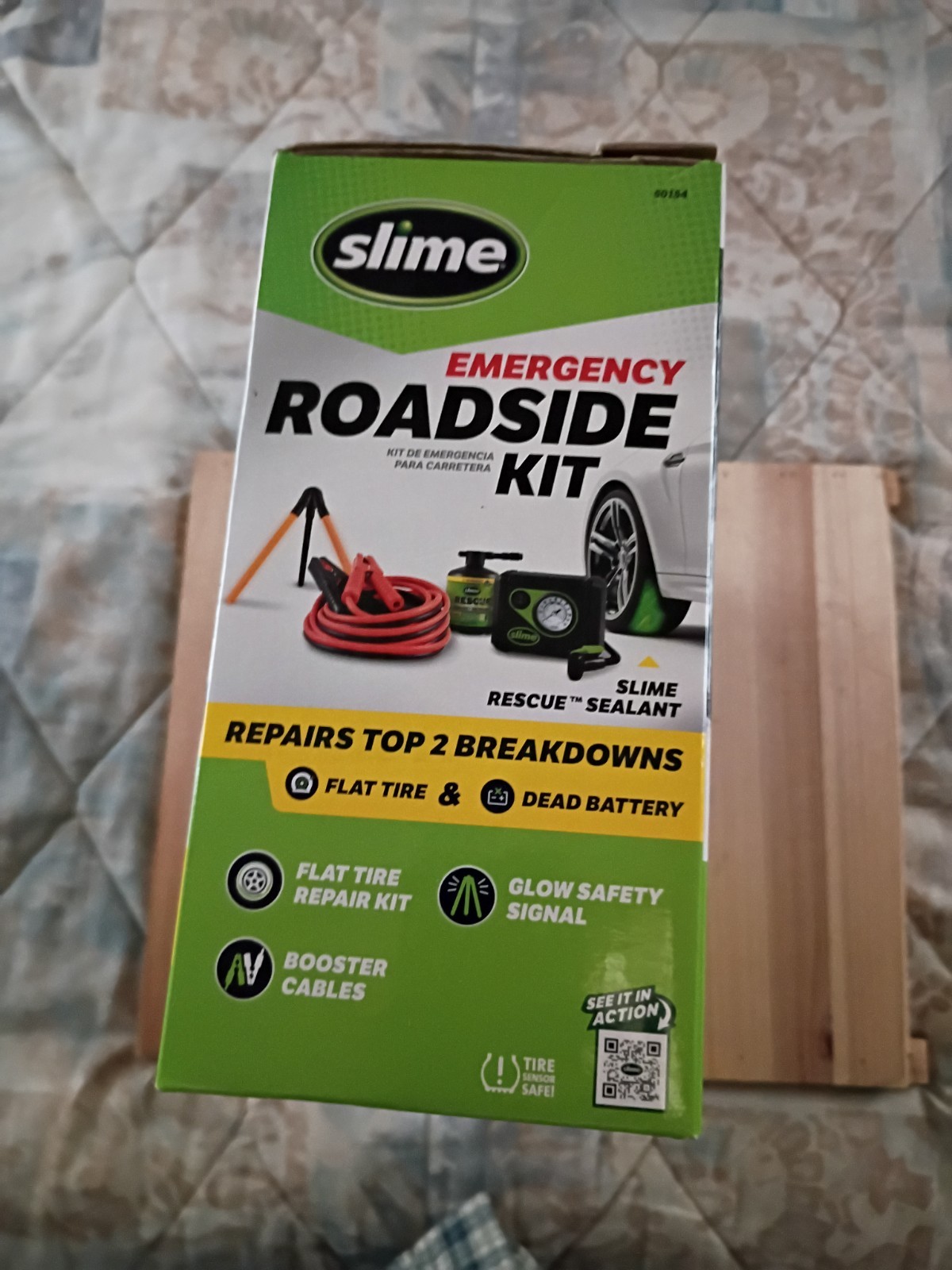 SLIME EMERGENCY ROADSIDE KIT 50154. NEW IN BOX