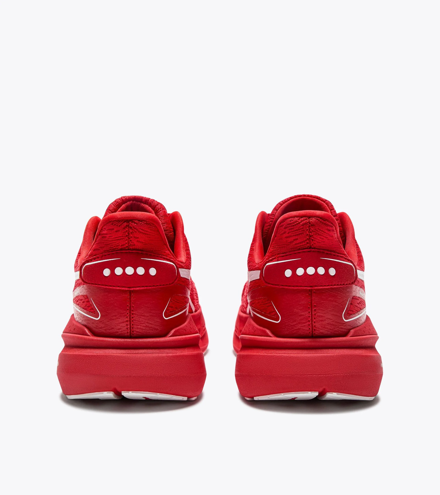 Men's Diadora Nucleo 2, Fiery Red/White, 10.5 D Medium US