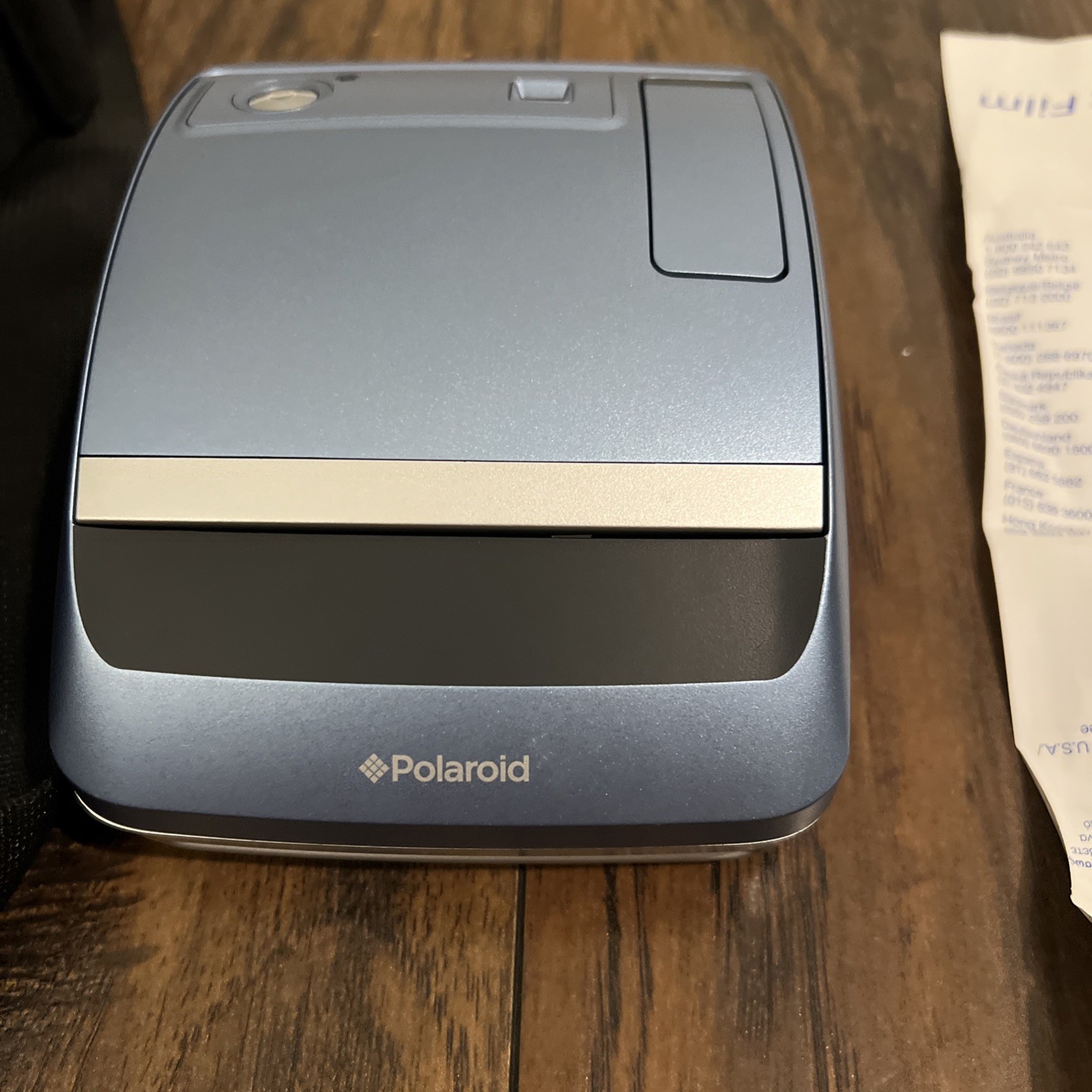 Polaroid One 600 Ultra Instant Camera Auto Flash. TESTED.