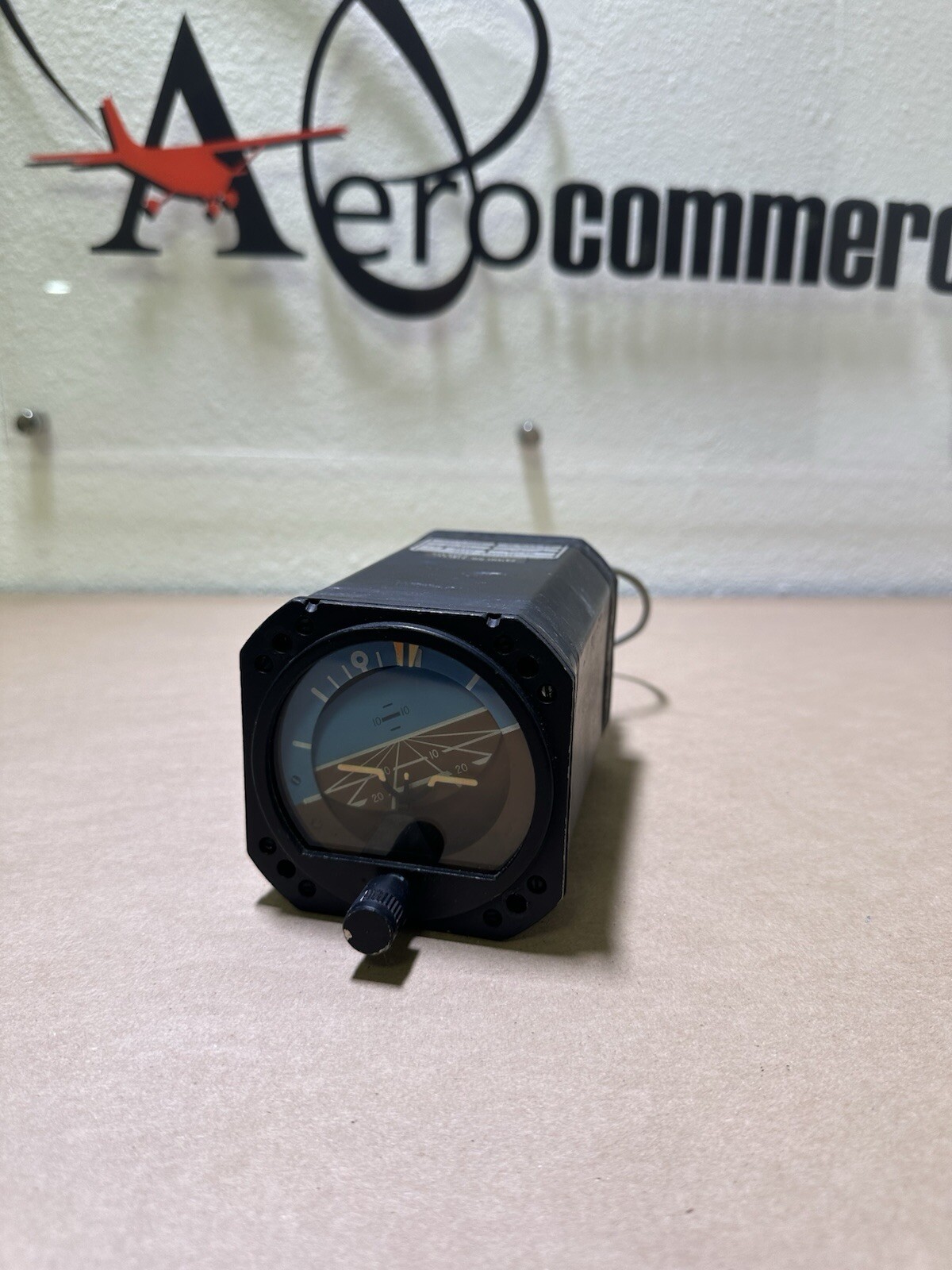 AIM Attitude Gyro 52D66 700-2CF (2665)