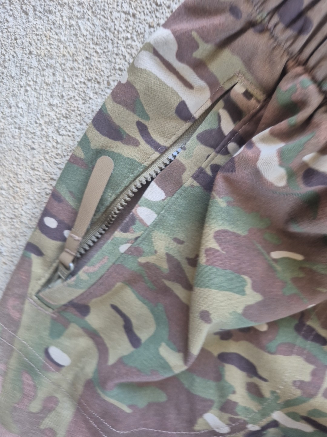 NWOT MASSIF Elements Free LWOL Multi-Cam TROUSER MEDIUM SHORT