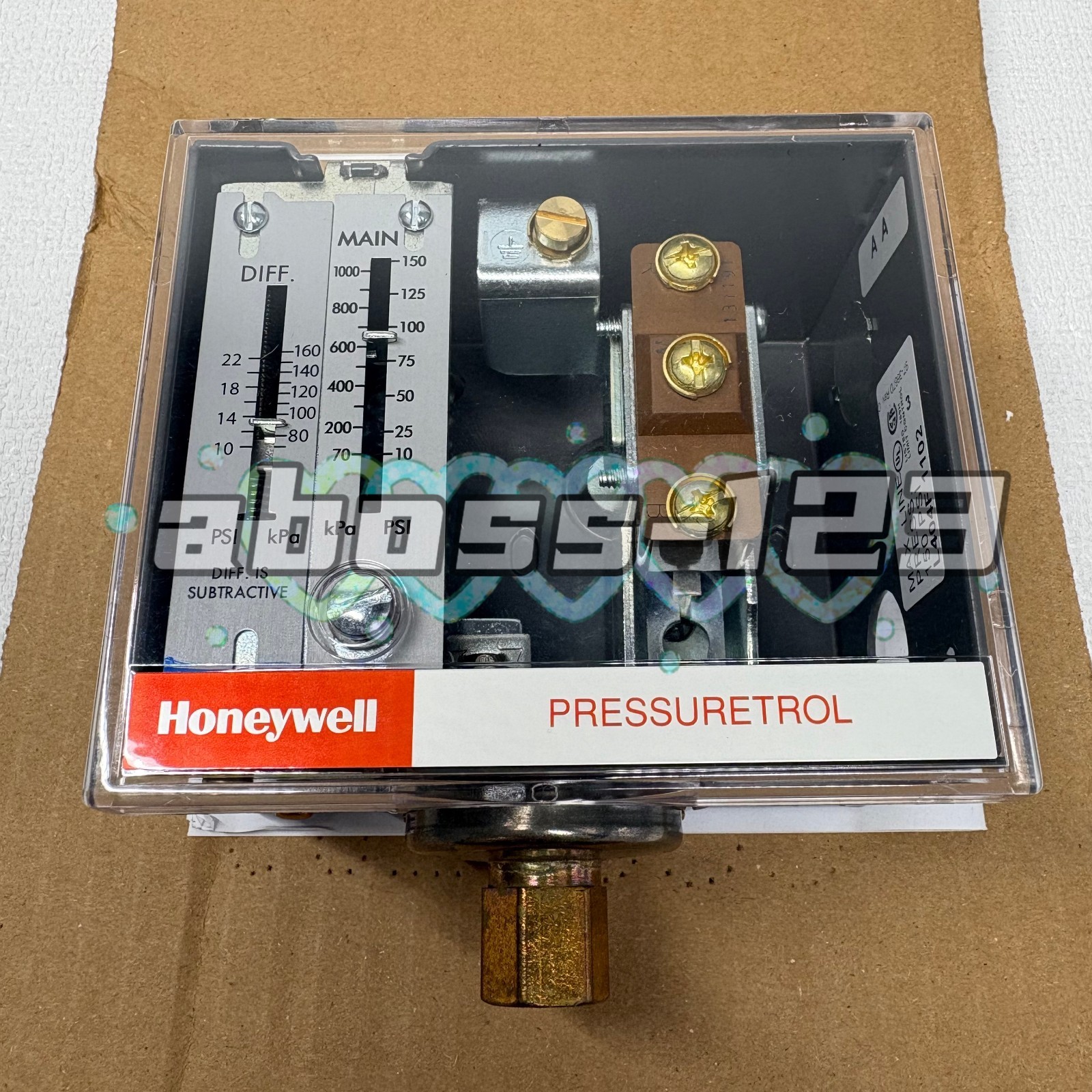Honeywell L404F 1102  L404F1102 Pressure switch#1pcs New In Box