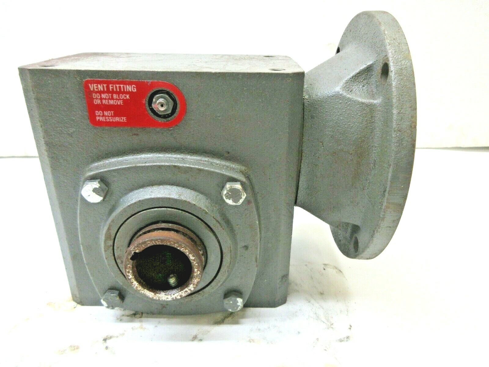 BALDOR RIGHT ANGLE WORM GEAR SPEED REDUCER, HF-921-7.5-B5-H104, 7.5:1, 2.29 HP