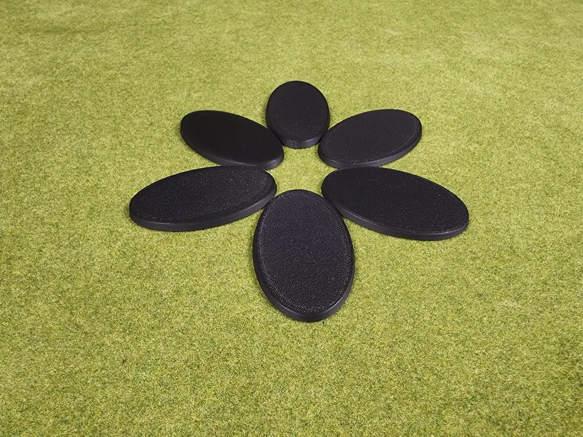 75x42mm Oval Bases - Plain Beveled Bases