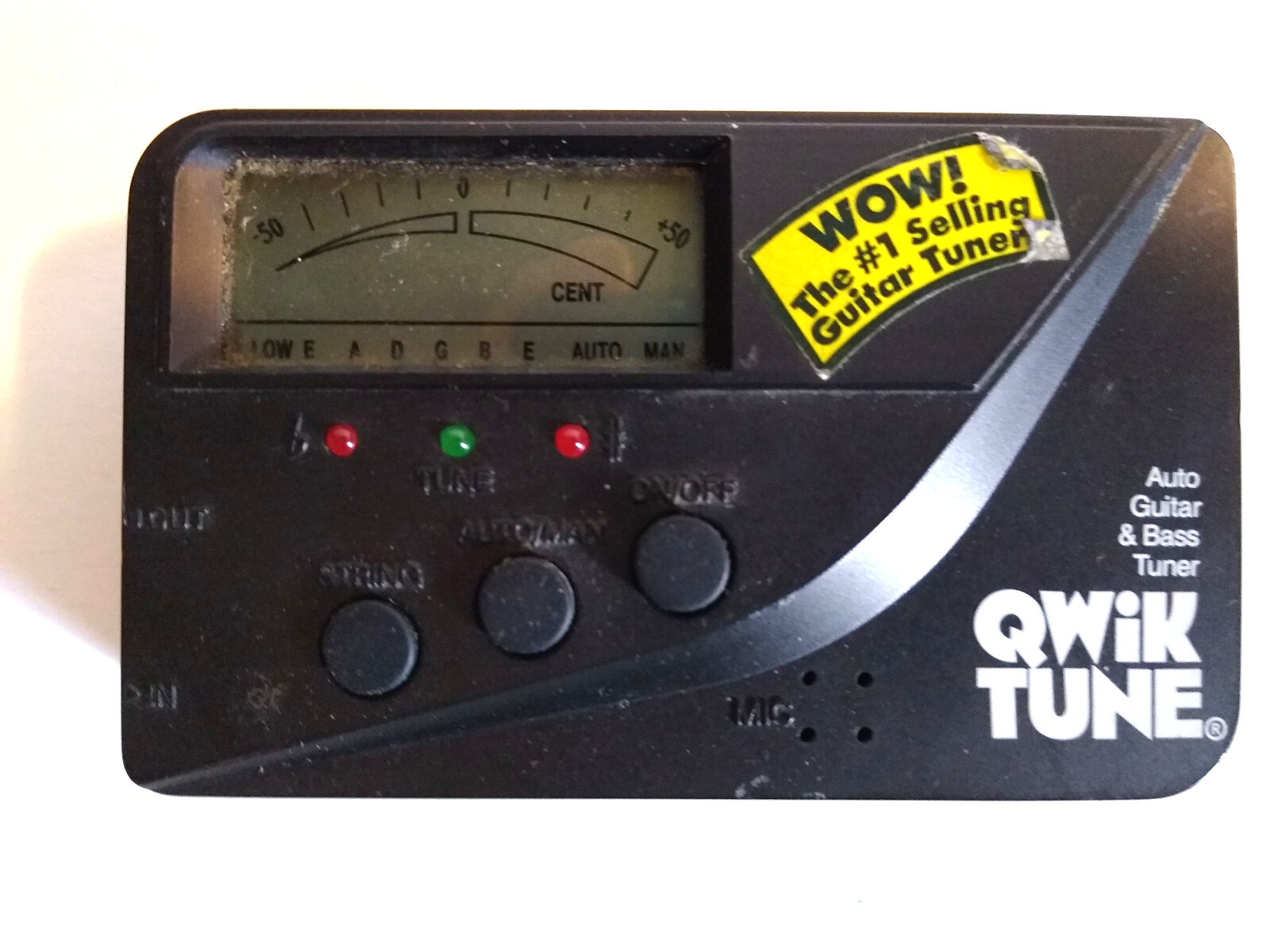 Qwik Tune Auto Guitar and Bass Tuner with IN & OUT Auxiliary Ports Vintage 1995