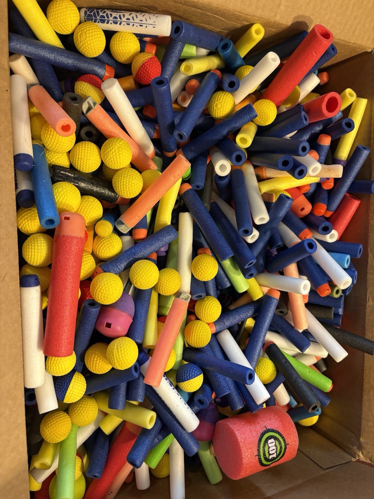 HUGE LOT of Nerf Foam Darts Balls Targets Ammo A Few Hundred Pieces
