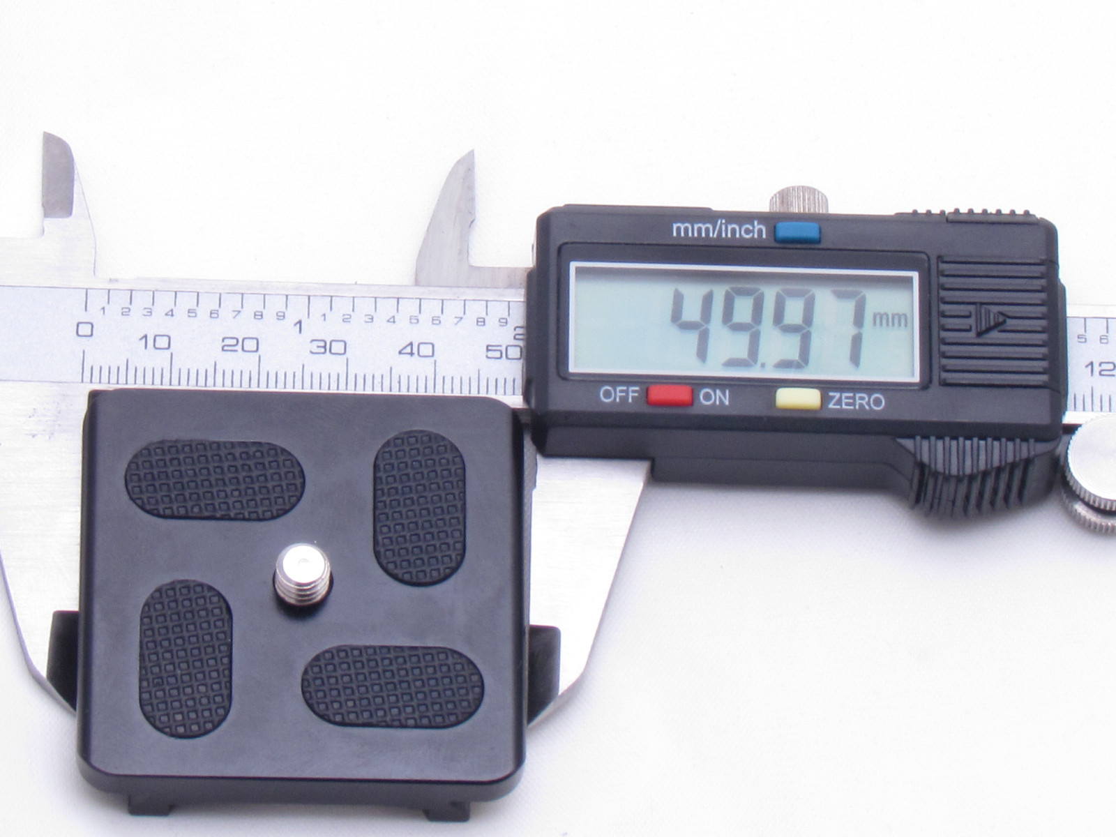 1/4"Quick Release Plate Arca-Swiss Type Olympus E-M5 E-PM2 E-PL5 E-P3 E-P2 E-PL3
