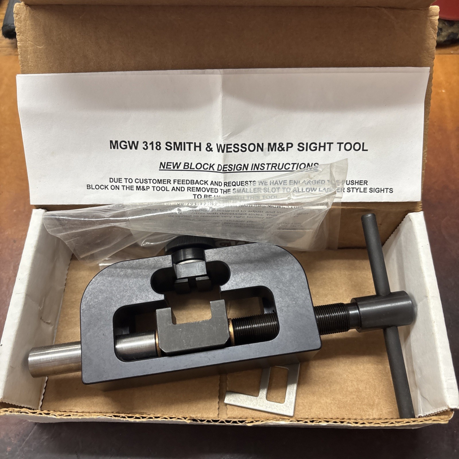 MGW 318 Maryland Gun Works Front & Rear Sight Tool for S&W M&P