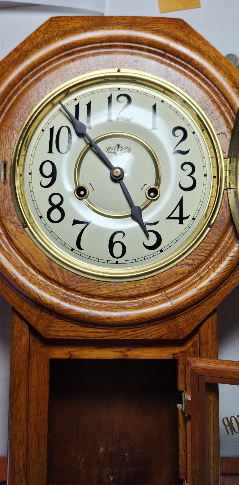 Functioning Vintage DEA Schoolhouse Regulator Wall Clock chiming with pendulum