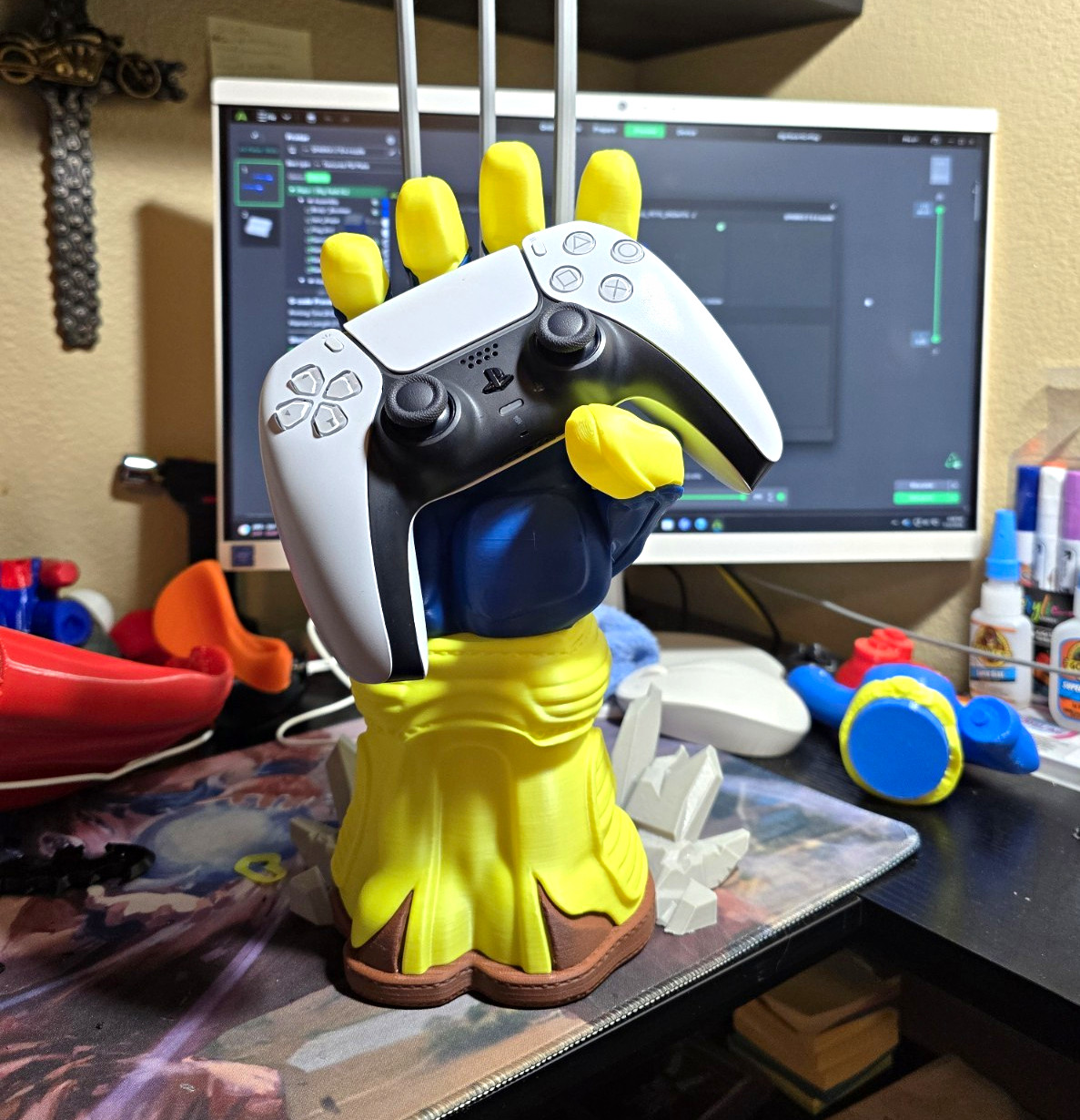 Wolverine Hand Controller Stand Holder for PS/XBOX DualSense Plastic Blue/Yellow