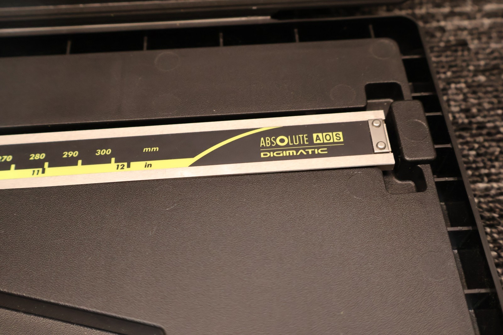 Mitutoyo CD-12"ASX Absolute AOS Digital Micrometer